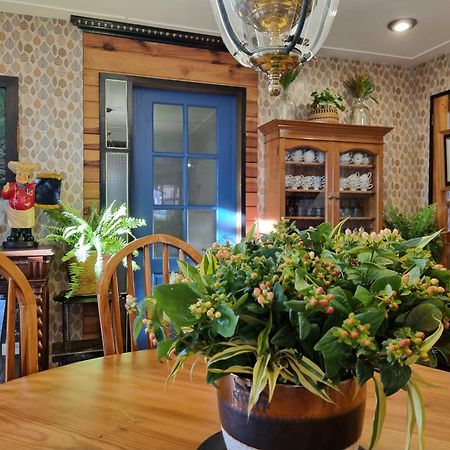 Guest Haven Chalet Baguio Bed And Breakfast Багио Экстерьер фото